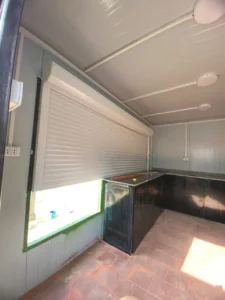 شكل الكرفان من الداخل